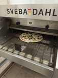 Vand cuptor SVEBA DAHLEN tip tunel pentru pizza
