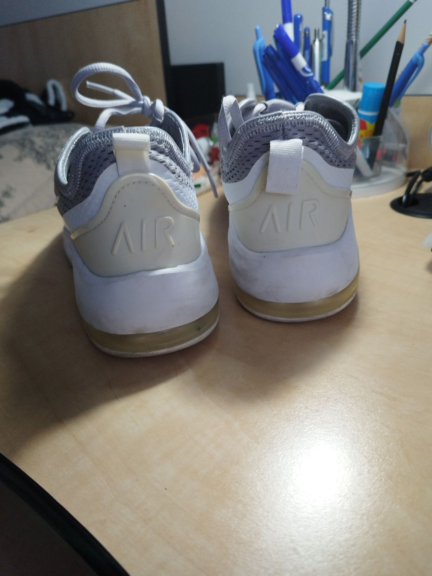 Nike air max motion 2