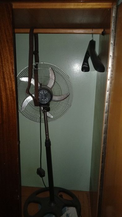 Продается шкаф. Для одежды