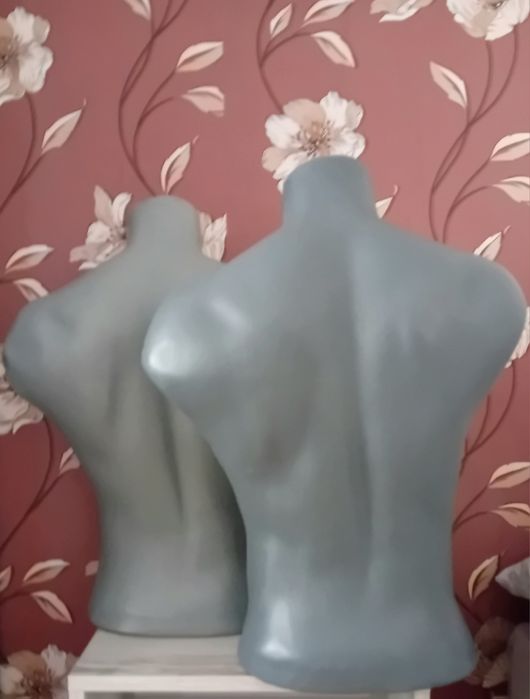 Манекени за дрехи