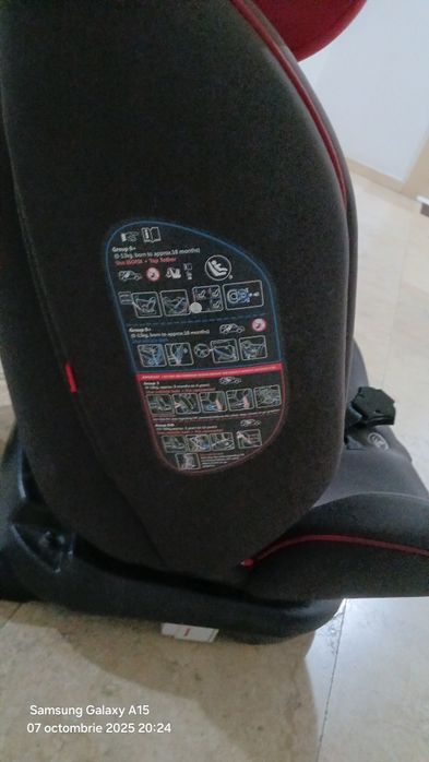 Tricicleta cu lumini si muzica./scaun auto cu isofix