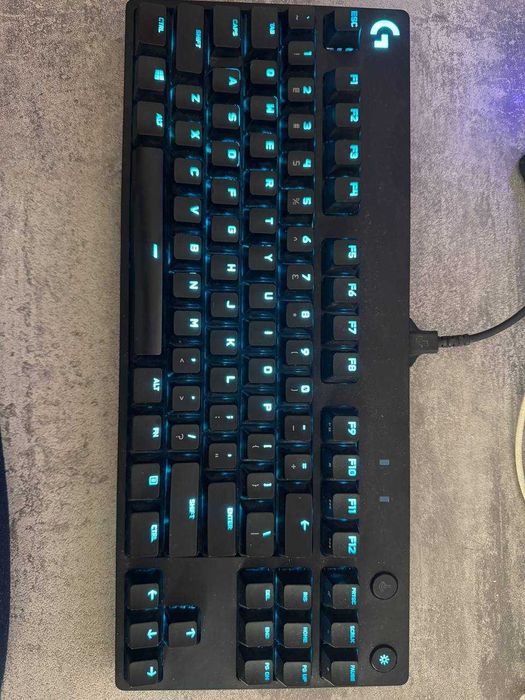 Logitech g pro x tkl