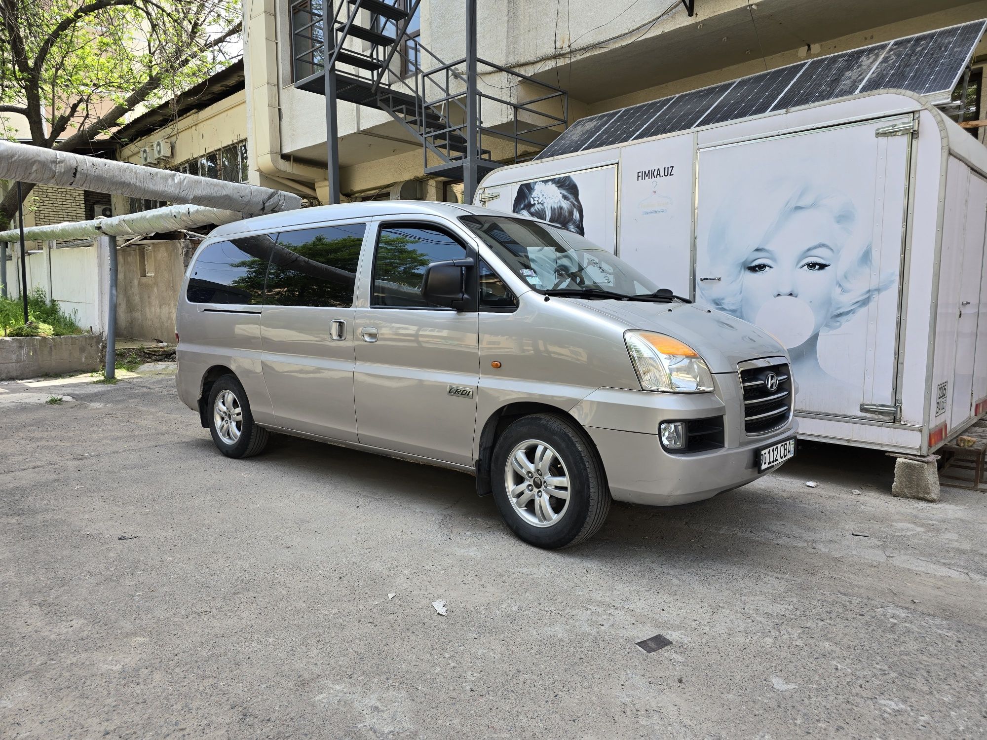 Хундай 2006 Hyundai H1   9 места