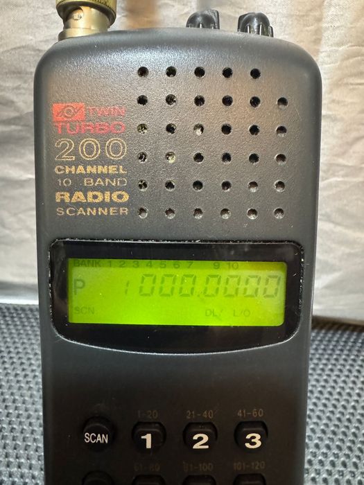 Uniden Bearcat UBC220XLT Radio Scanner