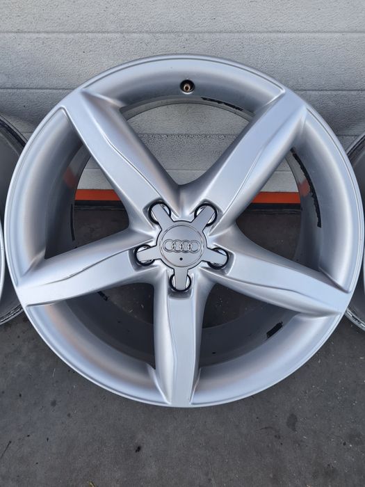 Оригинални джанти за АУДИ AUDI VW SEAT SKODA R18 5x112 ET47 8J