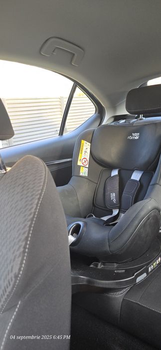 Britax Romer Dualfix M i-Size