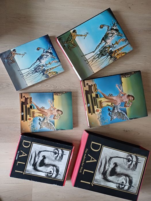 Albume de artă Salvador Dali