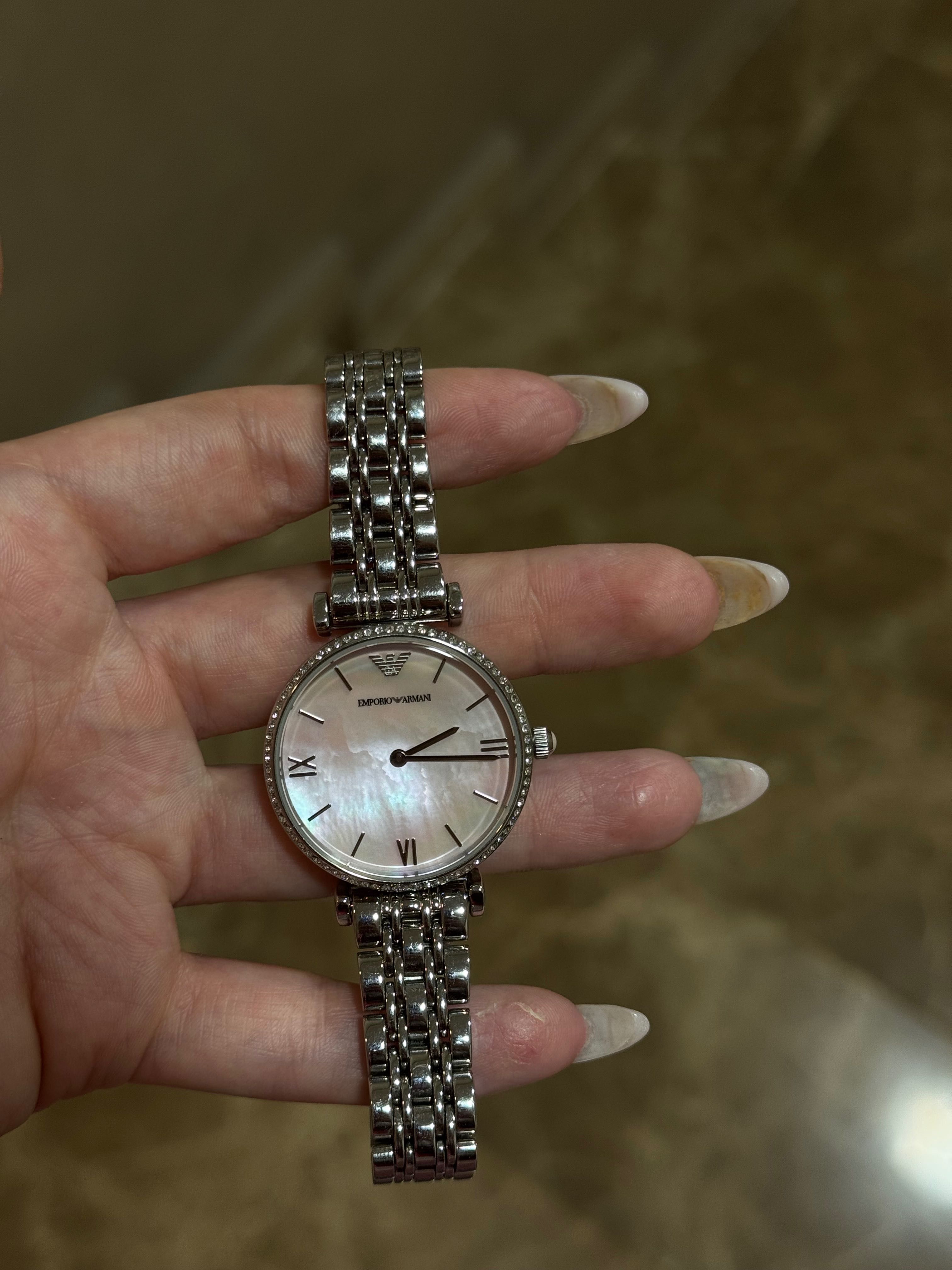 оригинален дамски часовник emporio armani