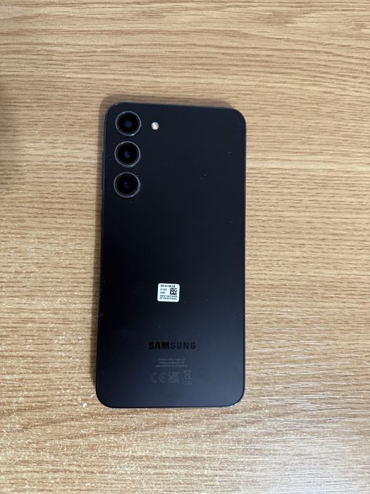 Vand telefon Samsung Galaxy S23 Plus 512 GB