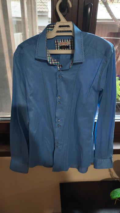 Спортно елегантна риза стайлър