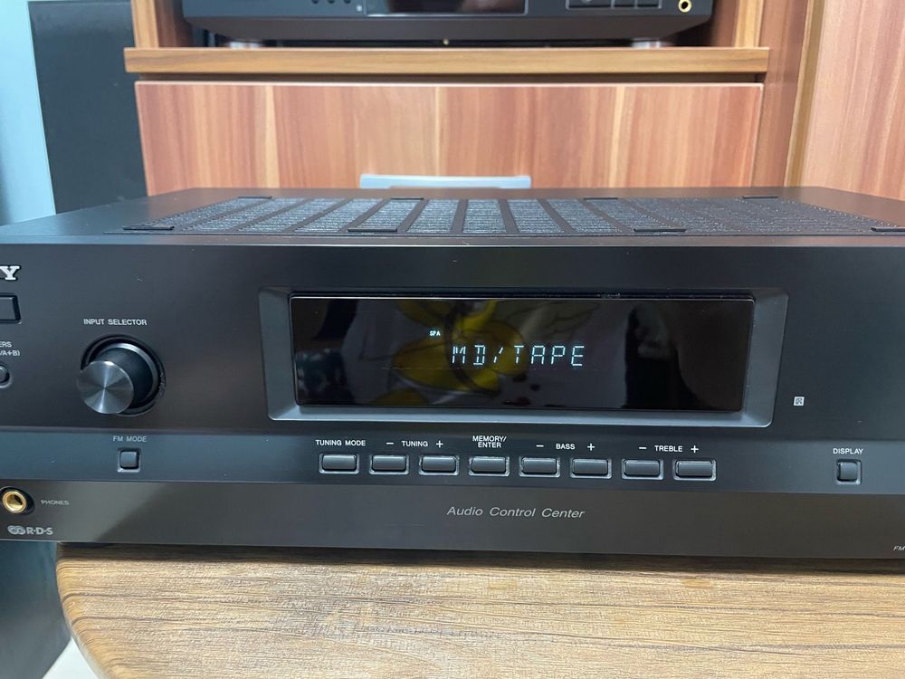 Sony STR-DH100 Receiver FM-AM Stereo
