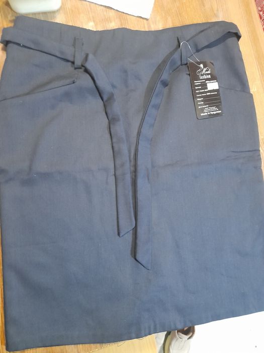 Юбки новые школьные теплые 46 р.