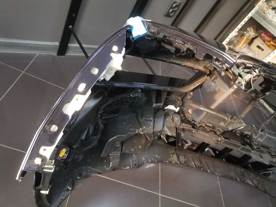 Предна Броня BMW 7 i7 G70 M Пакет БМВ 7 и7 Г70 М Спорт Комплект - A33