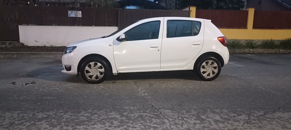 Dacia Sandero 2015, 0.9 GPL nou, prim proprietar