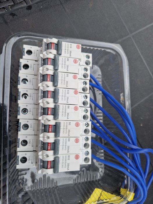 Siguranțe electrice