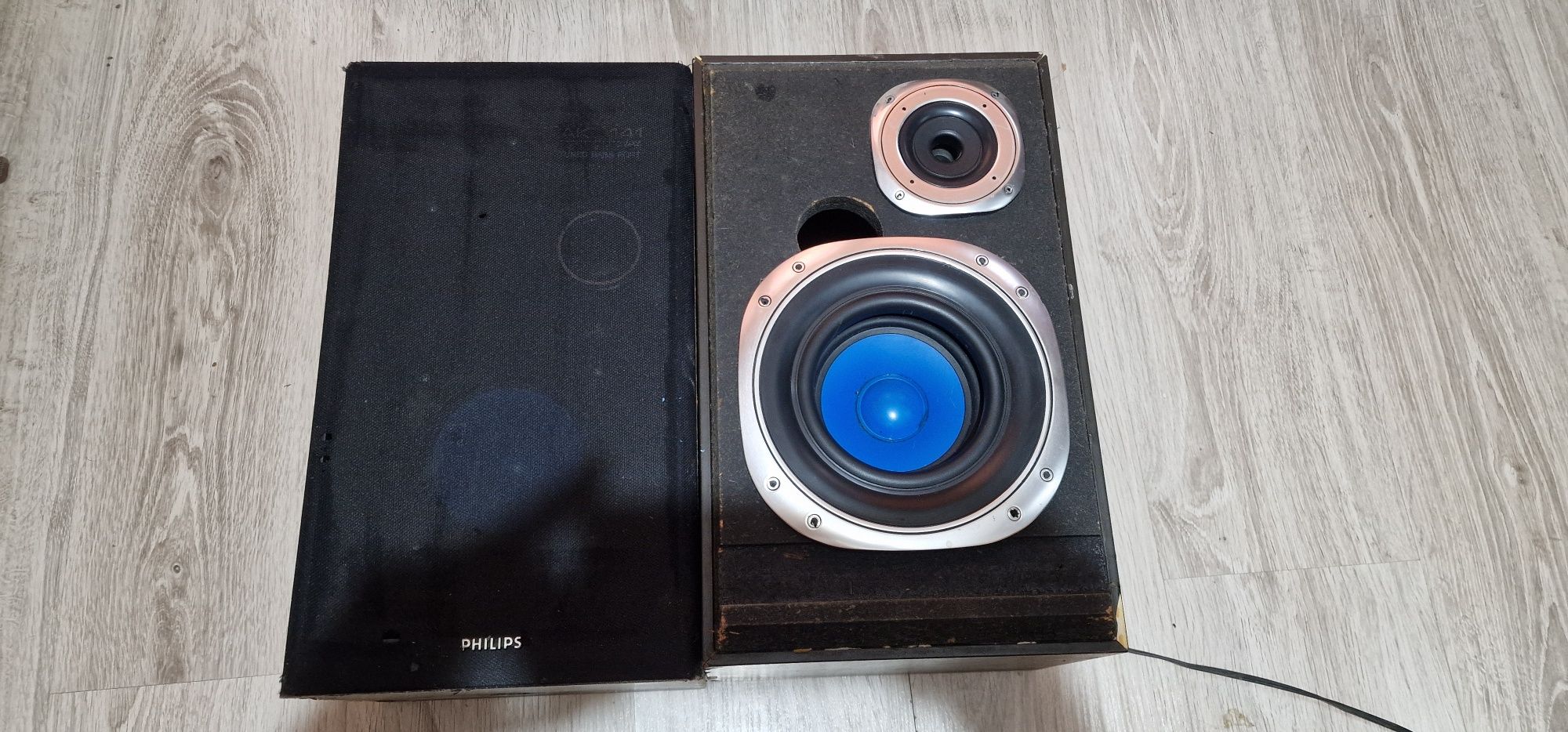 Усилвател Thunder 5002 и две колони