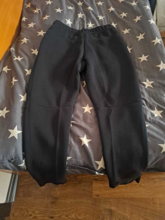 Nike Tech Fleece XL юношески