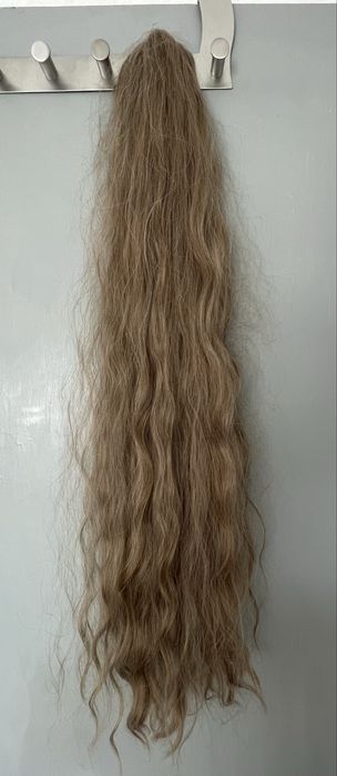 Дълга чуплива опашка Elessa