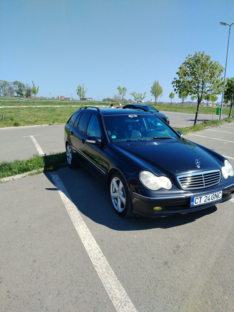 Mercedes Benz clasa c