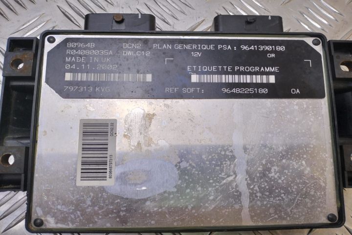 Calculator motor ECU  9641390180 / R04080035A / 80964B / 9648225180 C