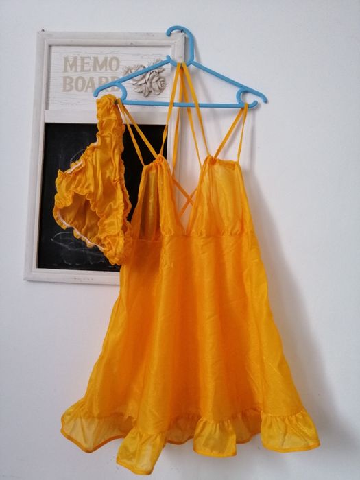 Set lenjerie de noapte sexy rochita galbena S-M 36/38
