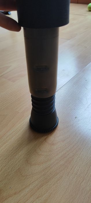 Офис бюро Kinnarps с регулируема височина