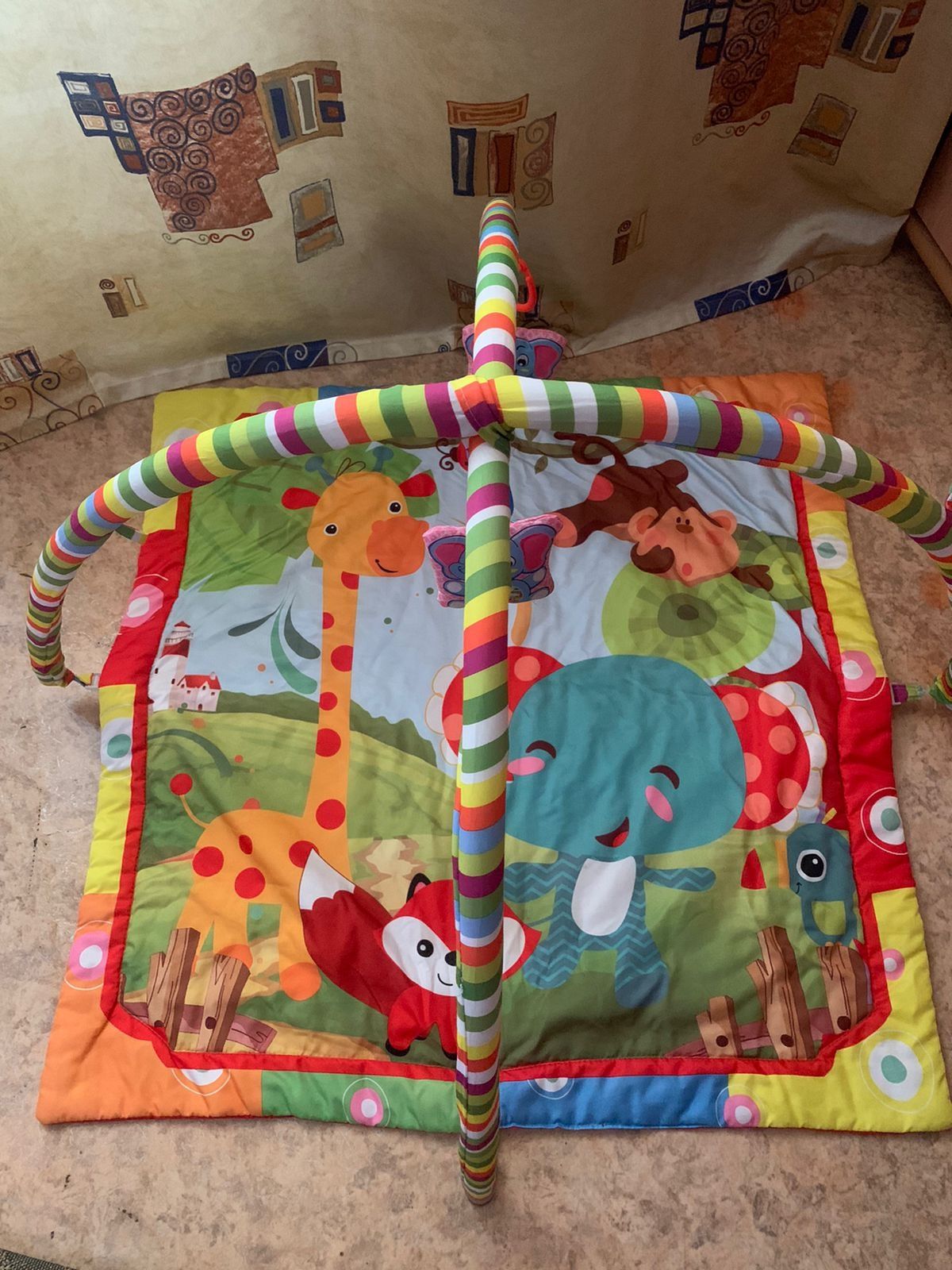 Продам коврик развивающий для детей с игрушками