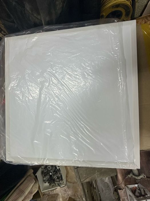 Продам лэд светильники потолочные