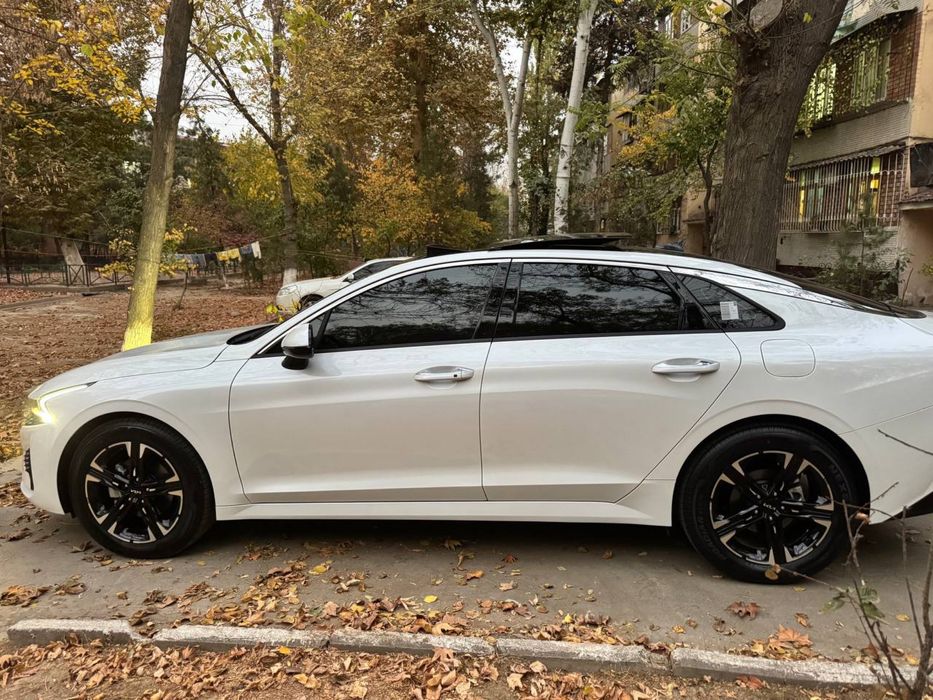 kia k5 sotiladi srocna