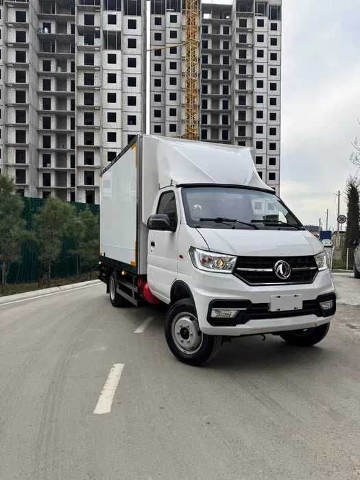 Izotermik furgon Dongfeng