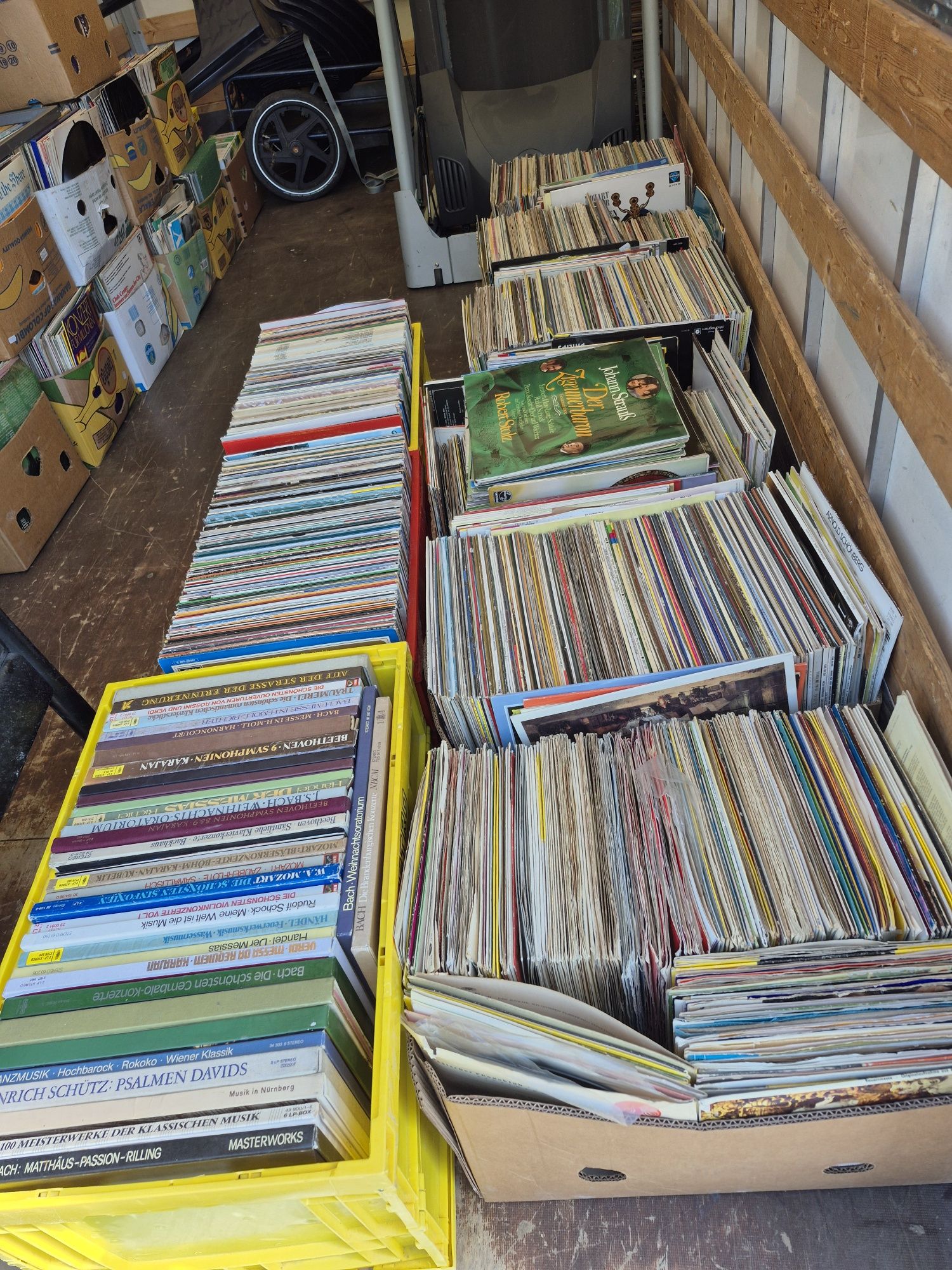 Vând Lot 200LP Discuri Vinil colectie muzica clasica mixta