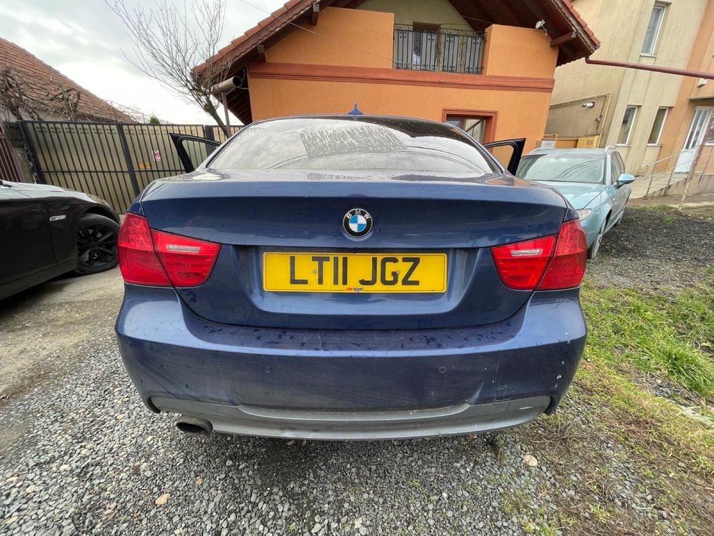 Bara spate M pachet bmw e90