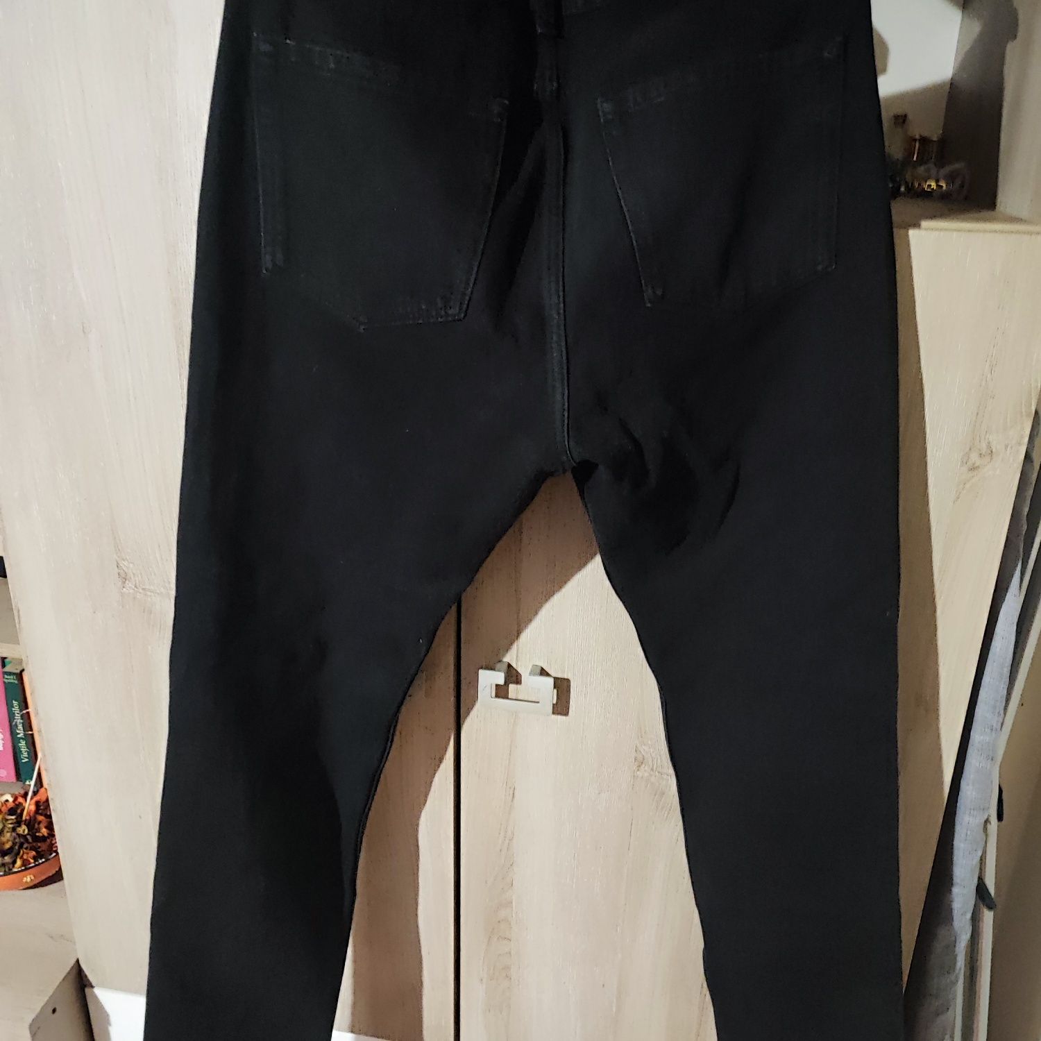 Blugi slim Wood Wood, premium, negri, 34, purtați o singură dată.