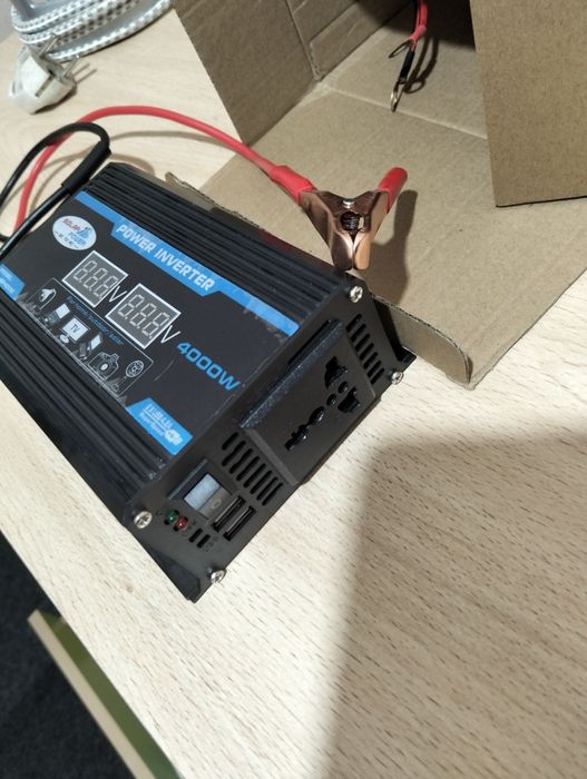 Invertor auto 350 lei