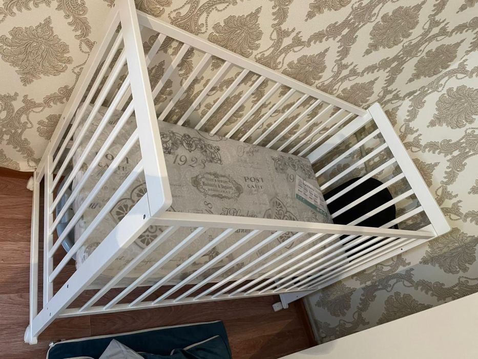 Детская кровать почти новая, купили за 50000тгпродаем за 25000тг