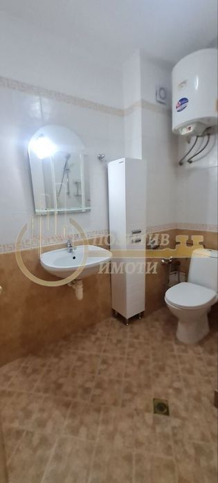 2-стаен в София-Център площ 75 цена 650