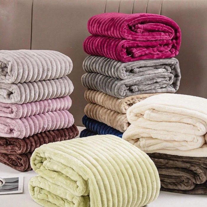 Луксозни пухкави одеяла 200/230см