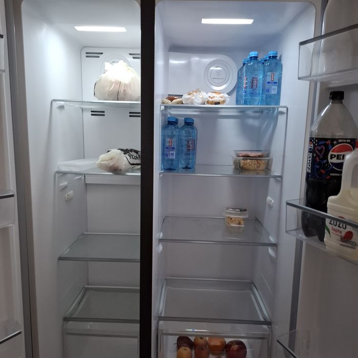 Frigider Beko Side by Side, No Frost