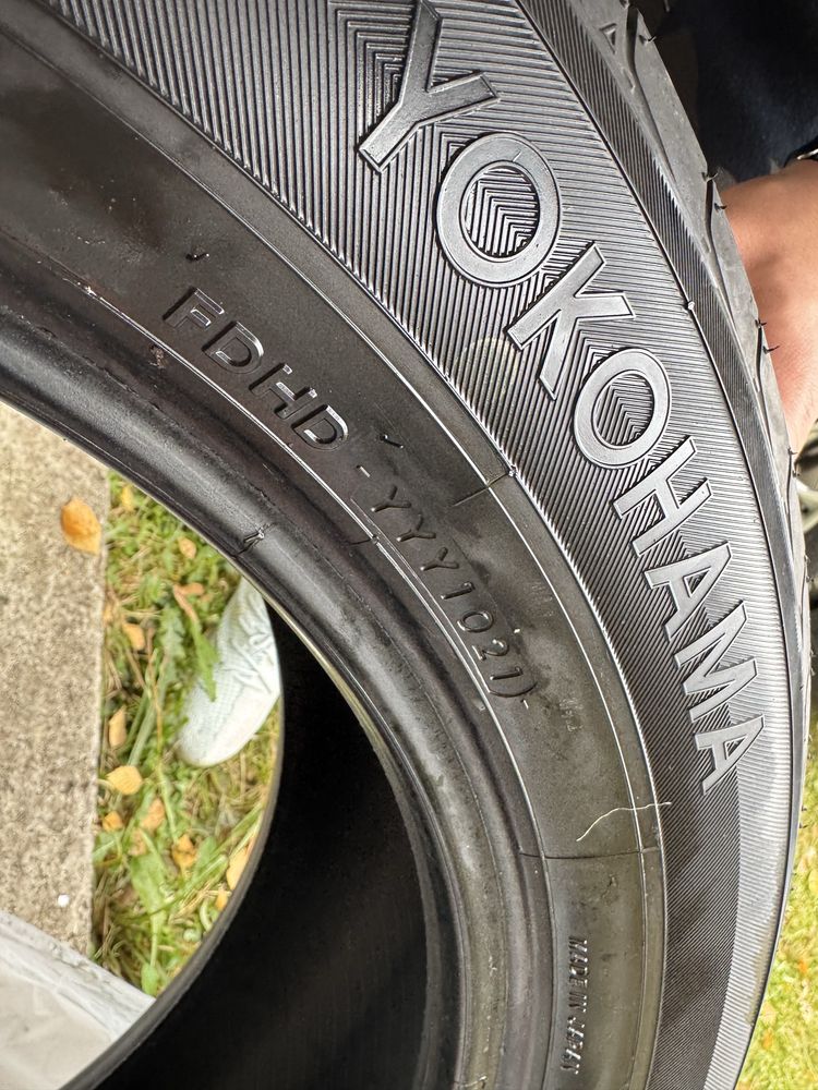 4 Anvelope vara Yokohama BluEarth (E51B) 225/60 R18 100H BluEarth