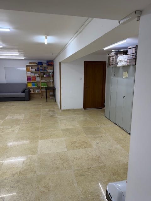 De inchiriat demisol 100 mp in zona Iancului pentru birouri/depozitare