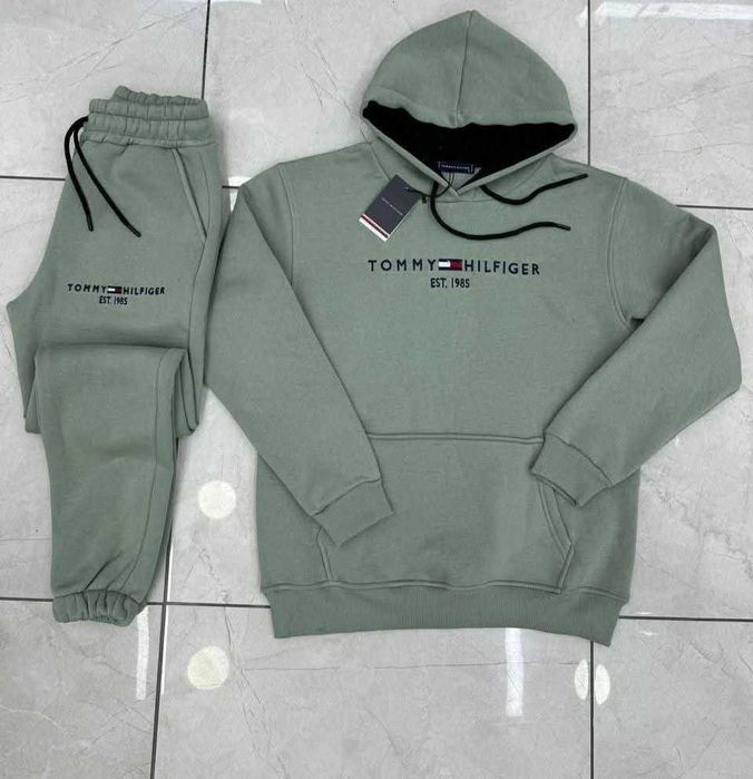 Намалени мъжки екипи