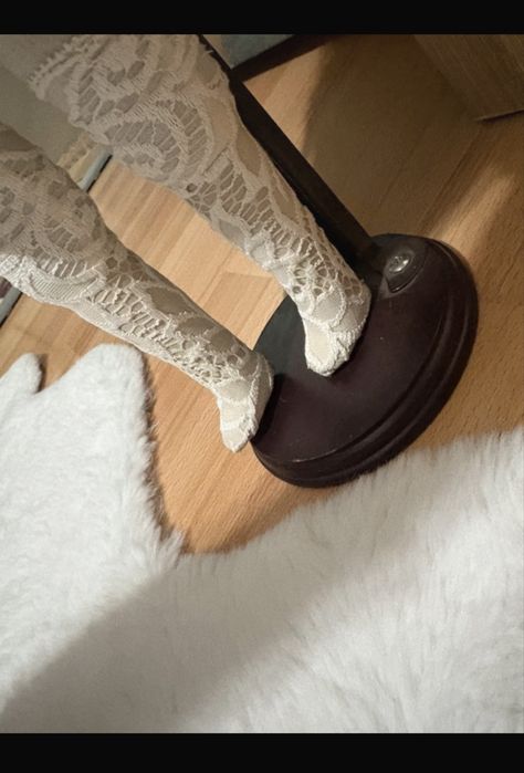 Păpușă de porțelan