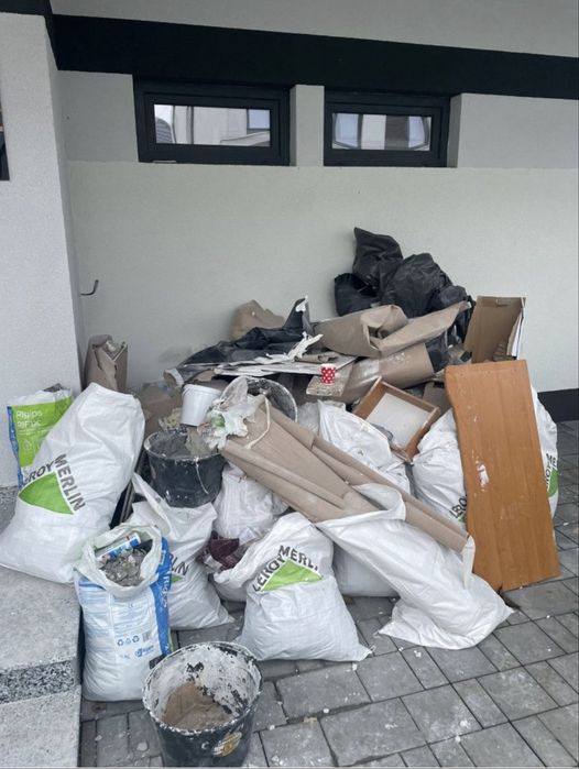 Evacuare , debarasare , transport moloz Tulcea