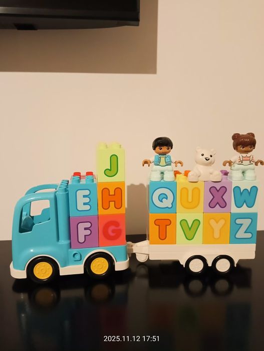 Lego Duplo camion cu alfabet