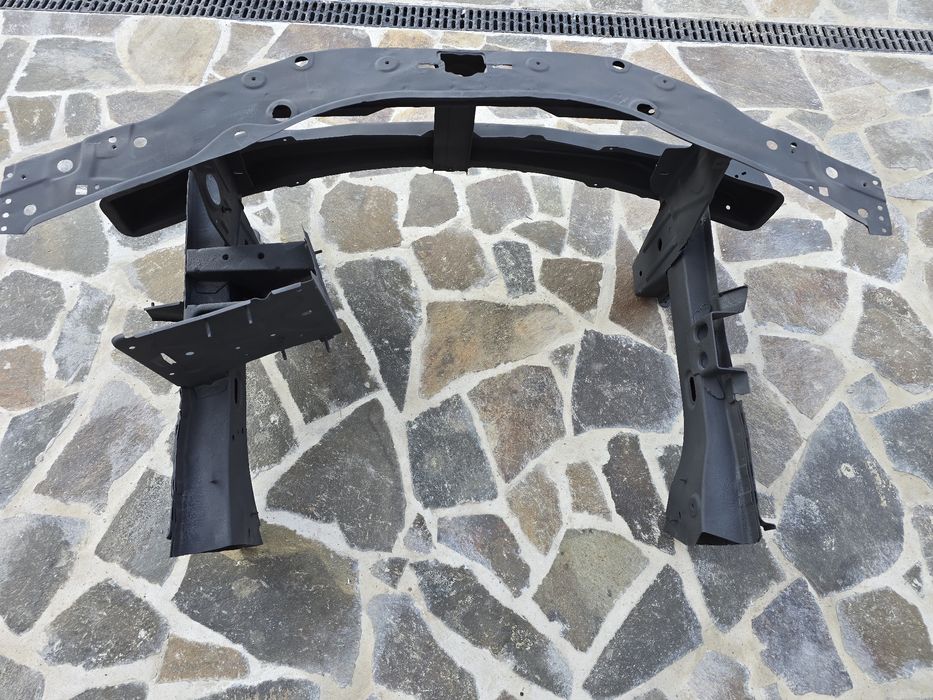 Lonjerone + tager coplet Duster începând din 2012