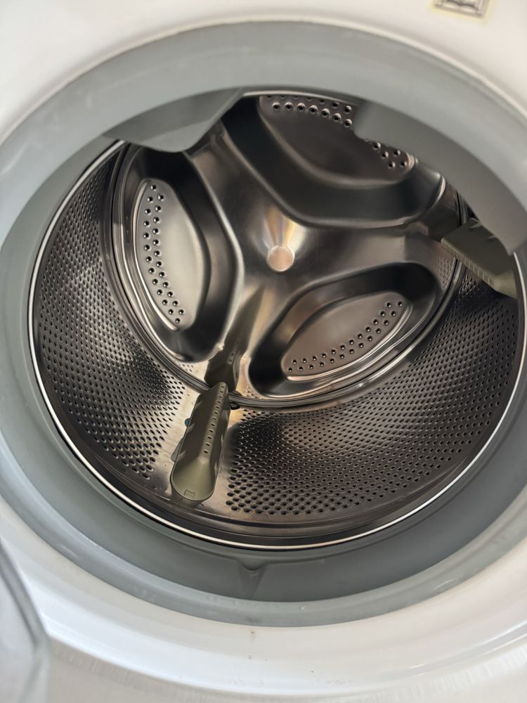 Пералня Hotpoint Ariston