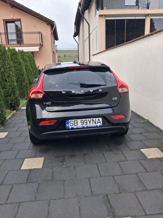 Volvo v40 2017  2.0 diesel