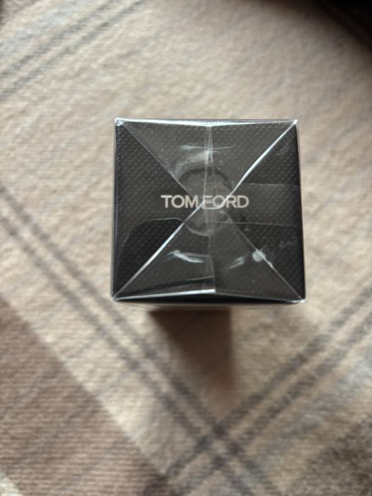 Parfum tom Ford ; OUD WOOD . 50 ml , 100% Autentic :