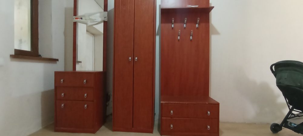 Мебель сатылады.