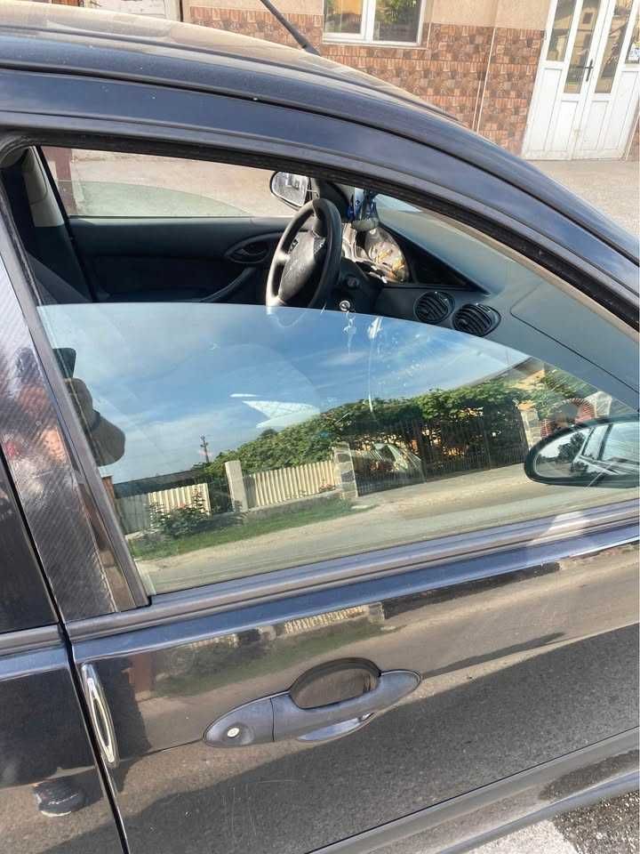 FORD FOCUS 2001 aer conditionat stare buna fiscal